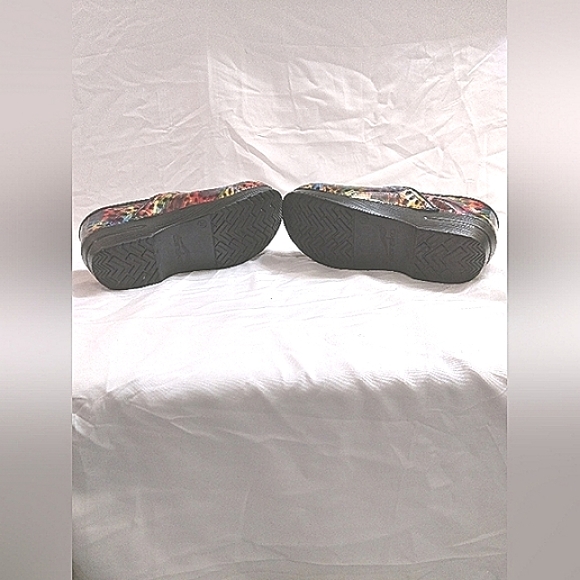 Dansko Women's Clog Mule Size 39 Multicolor Comfort Shoe - Picture 5 of 7